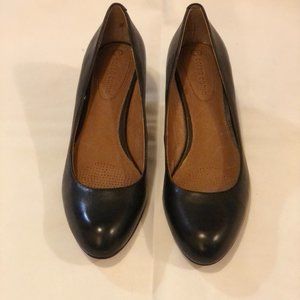 Corso Como Black Leather Pumps Size 6.5